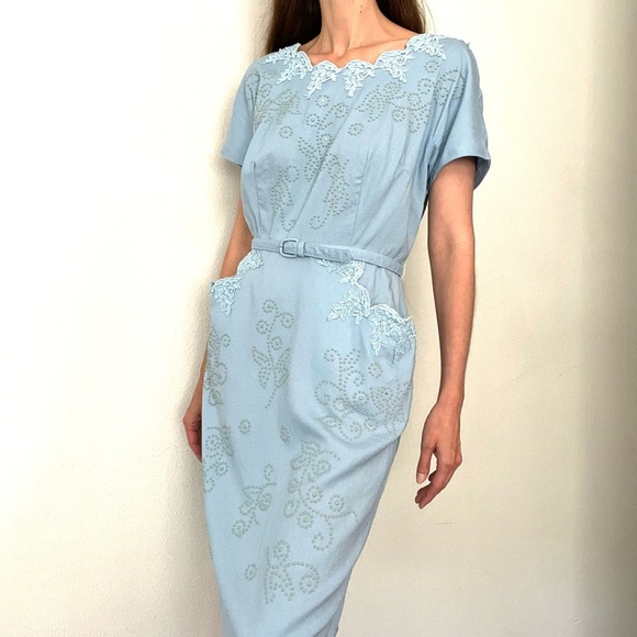 Rare NWT 70s Vintage Light Blue Embellished Belted Dress - Picture 5 of 5